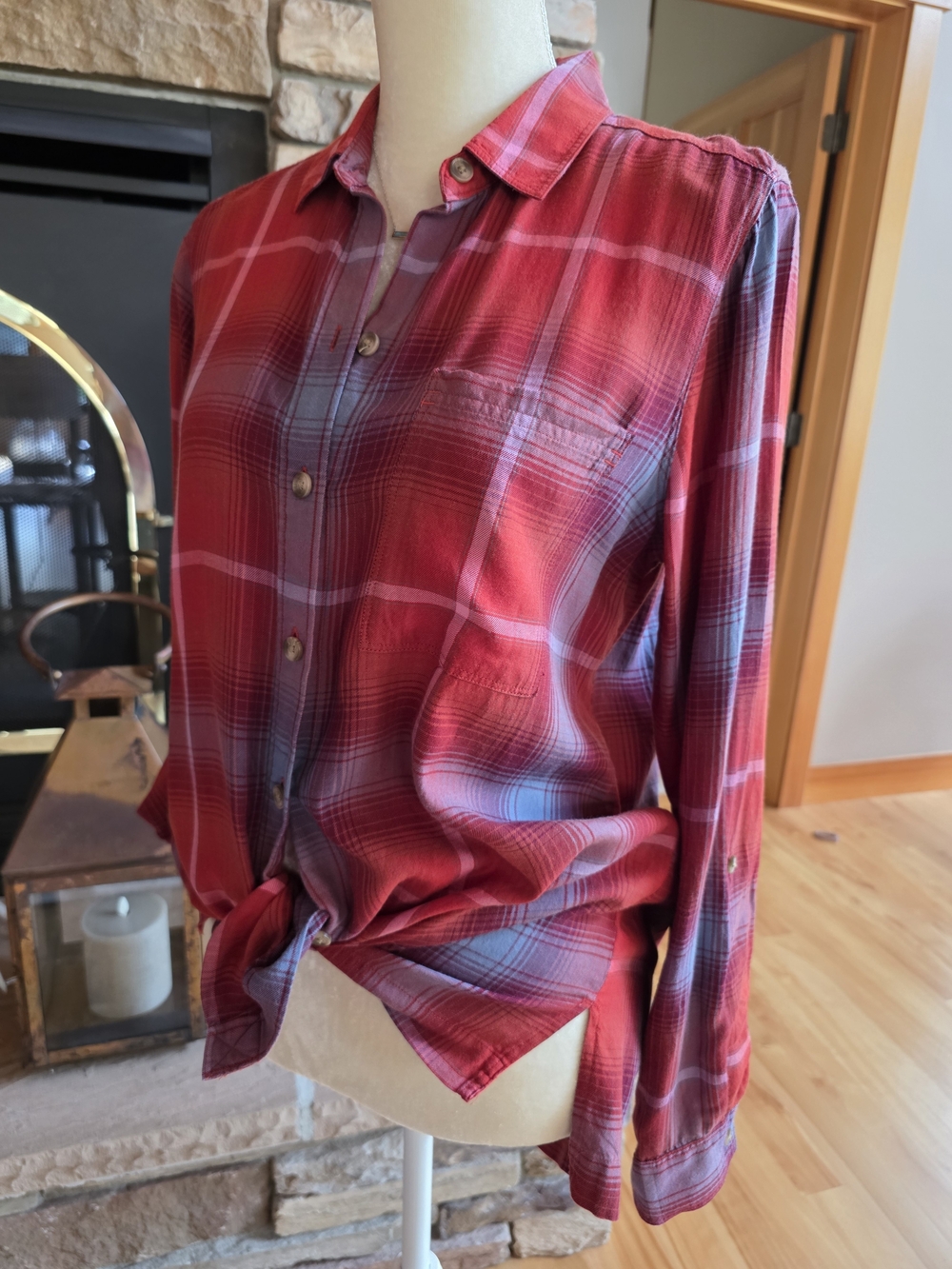 Eddie Bauer Red Plaid Button-Up Long-Sleeve Shirt for Women